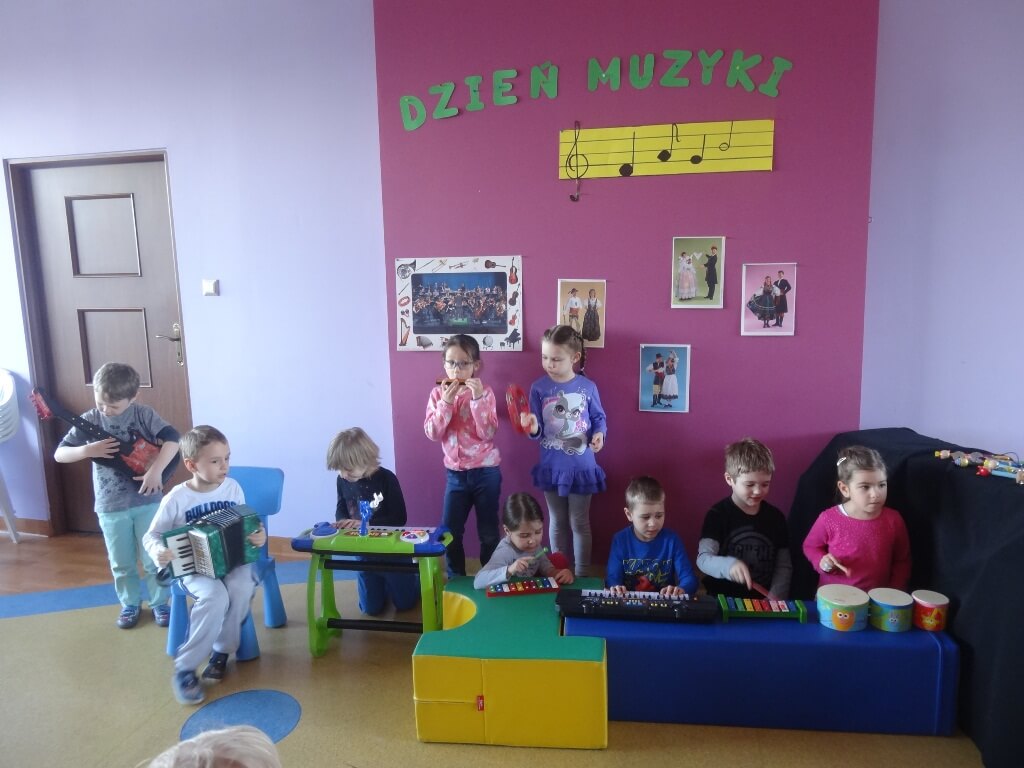 Święto Muzyki- czyli tworzymy przedszkolny zespół muzyczny!